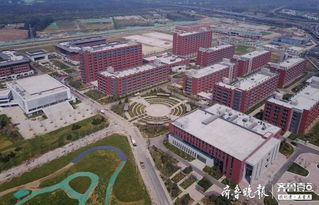 航拍山东第一医科大学济南校区 一年建成如魔术，电力系统全面安装